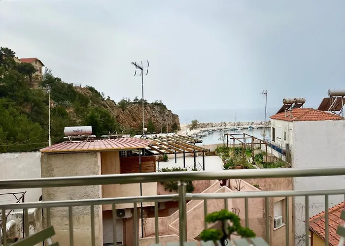 Pefki Apartments